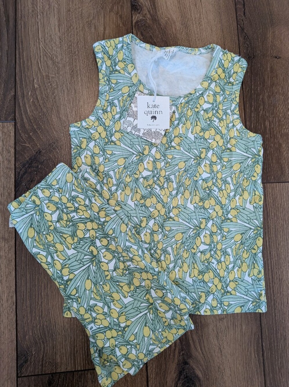 Kate Quinn Olive Branch Matching Set Top & Shorts Green Organic Cotton Size 5T